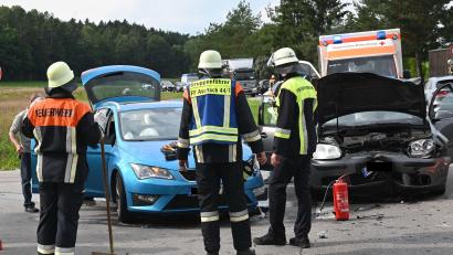 Bild: gf
Am Mittwoch sind zwei Autos bei Greßmühle (Immenstetten/Gemeinde Freudenberg) zusammengestoßen.