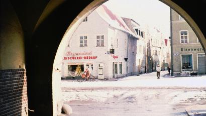 Bild: Privatarchiv Hladik/Schober
Ein Blick vom Alten Eichamt hinüber zur Unteren Bachgasse im Jahr 1958.