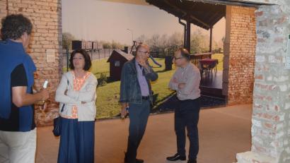 Bild: fz
Auf teils wandgroßen Bildern zeigt die Ausstellung Spuren der NS-Geschichte.