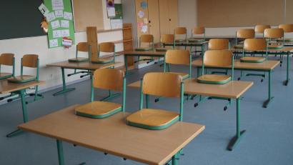 Symbolbild: wel
Leben kehrt am Dienstag wieder in den Klassenzimmern der Realschulen in Waldsassen ein. Insgesamt werden 25 Klassen gebildet.