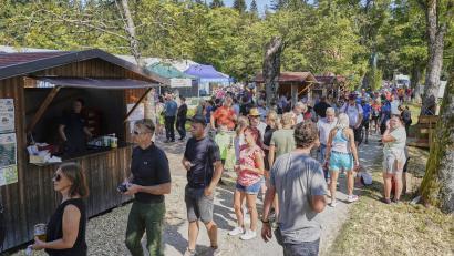 Bild: Martin Schmid/exb
Viel zu sehen und zu erleben gab es beim Waldhausfest.