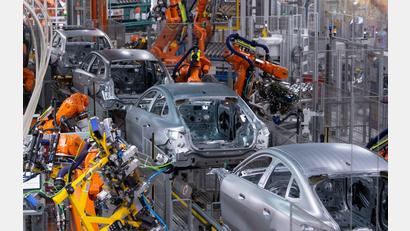 Symbolbild: Sven Hoppe/dpa
Die Automobilindustrie bleibt für viele Kandidaten auch in Zukunft ein wichtiges Standbein in Bayerns Wirtschaft.