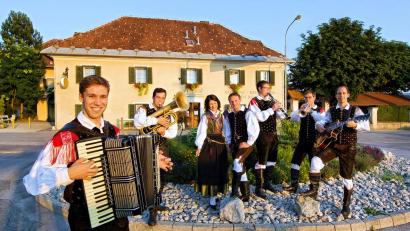 Bild: _Rok_Majhenich
Saso Avsenik mit den Oberkrainern