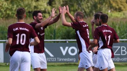 Bild: Dieter Jäschke
Ihren ersten Heimsieg der laufenden Saison feierte die DJK Weiden mit dem 2:1 gegen den SV Kulmain.