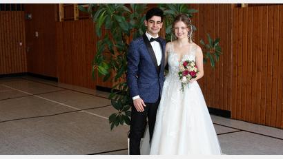 Bild: wro
Bernadette Voh und Badreddin Mazzouz heirateten in Fuchsmühl.