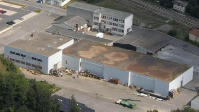 Luftbild: Michael Ascherl/exb
Das frühere Baywa-Kartoffellager an der Austraße in Nabburg ist als Standort für eine Sammelunterkunft für Geflüchtete im Gespräch.