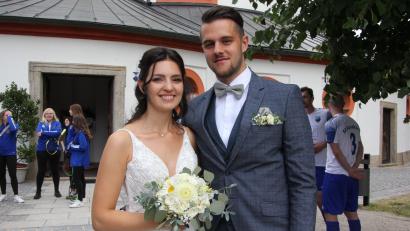 Bild: kro
Cathrin und Julian Fandler sagten nun auch kirchlich "Ja" zueinander.