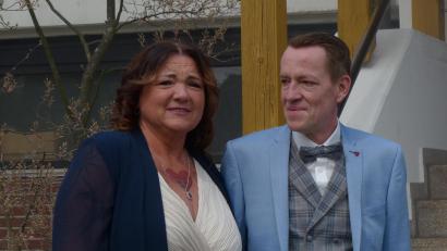 Bild: hme
Izabella und Robert Käs heiraten in Oberwildenau.