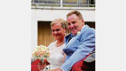 Bild: wku
Jana Husemann und Horst Gebhard nach der standesamtlichen Trauung.