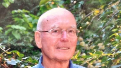 Bild: Privatarchiv Familie Poy / exb
Jürgen Poy, Amtsgerichtsdirektor a. D., ist am 21. September 2023 verstorben.