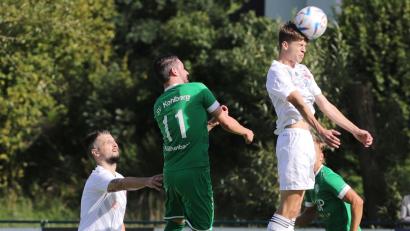 Bild: war
Der FC Dießfurt hat gegen die Spitzenteams der Kreisliga Nord, wie etwa beim 0:0 beim SV Kohlberg (Bild), ganz ordentlich gespielt. Dennoch ist man Vorletzter. Eine Platzierung, die nicht den Ansprüchen des Vereins genügt.