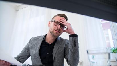 Bild: Christin Klose/dpa
Probleme ansprechen: Das sollte man auch dann, wenn man sie mit dem eigenen Vorgesetzten und dessen Führungsverhalten hat.