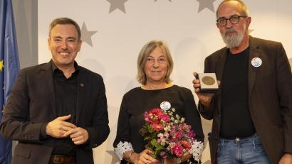 Bild: Sabine Franzl
Die Vorstände der Regensburger Hilfsorganisation "Space-Eye" bei der Preisverleihung des Europäischen Bürgerpreises in Berlin.