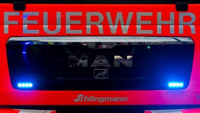 Bild: exb
Ein bislang Unbekannter hat zwischen Freitag und Sonntag am Waldrand ein Feuer geschürt und nicht ordentlich gelöscht.