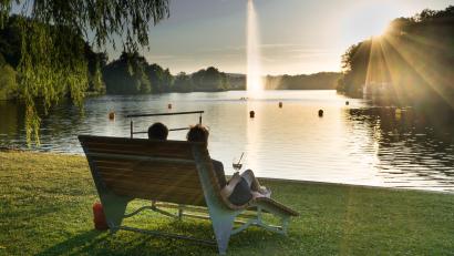 Bild: Klaus Stingl/exb
Nostalgie bei Herbstwetter: An die „Sommerabende am Rußweiher“ erinnert Klaus Stingl, Vorstand der Fotofreunde Eschenbach/Grafenwöhr, mit seinem Bild.