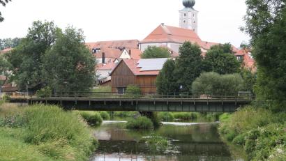 Bild: bjp
Um die Pflege ökologisch wertvoller Gebiete wie des Haidenaabtals bei Pressath geht es beim "Natura 2000"-Runden Tisch der Oberen Naturschutzbehörde. Betroffene Grundeigentümer und -pächter sowie Vertreter von Gemeinden, Fachbehörden und Verbänden sind willkommen.