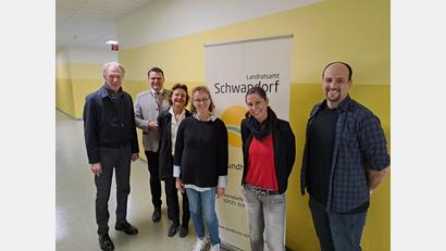 Bild: Angelika Graf/exb
Das Schulprojekt „Gemeinsam statt einsam“ beleuchtet in mehreren Schulen im Landkreis Schwandorf die Folgen von Einsamkeit.