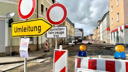 Archivbild: Gabi Schönberger
Die Umleitung an der Frauenrichterstraße gehört ab 24. Oktober wieder der Vergangenheit an. Nur im November wird es noch mal eine kurze Sperrung geben.