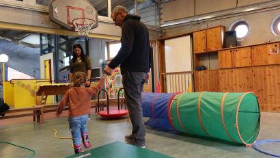 Bild: Kunz
Beim Informationsnachmittag im Kinderhaus Tohuwabohu in Weiden gab es nicht nur Wissenswertes für die Eltern, sondern auch für die Kinder viel zu entdecken.