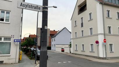 Bild: Gabi Schönberger
Hier, an der Ecke Herrmann/Asylstraße, beginnen die Arbeiten.