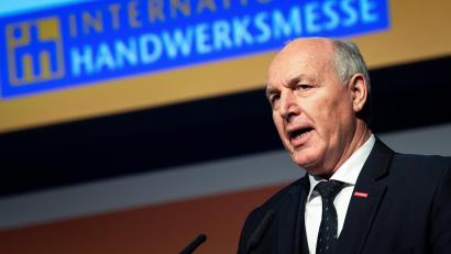 Archivbild: Sina Schuldt/dpa
Franz Xaver Peteranderl, Präsident des Bayerischen Handwerkstags.