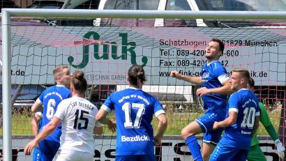 Archivbild: Werner Franken
Zum Saisonauftakt verlor die SpVgg SV Weiden beim TSV Seebach mit 0:1 (Szene). Am Freitagabend will die SpVgg SV auf heimischem Terrain den Spieß umdrehen.