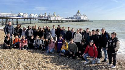 Bild: exb
Die erste Schülergruppe des Kepler-Gymnasiums, die an einer Sprachreise nach Eastbourne teilgenommen hat.