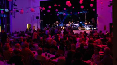 Bild: rw
Musikshow "Beatfieber" mit vier Kultbands in der Stadthalle Erbendorf