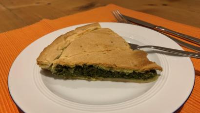 Bild: Michael Schiffer 
„Erbazzone reggiano“ heißt dieser herzhafte Kuchen mit Spinat- oder Mangoldfüllung.