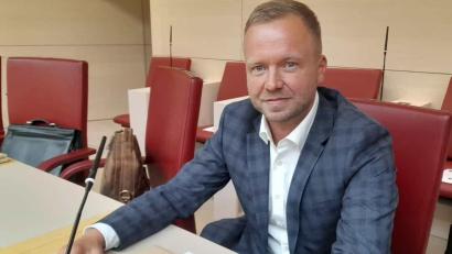 Bild: Bernd Heinisch
Montag, 30. Oktober: Bernd Heinisch aus Amberg nimmt seine Arbeit im Bayerischen Landtag auf. Der Freie Wähler ist neu im Parlament.