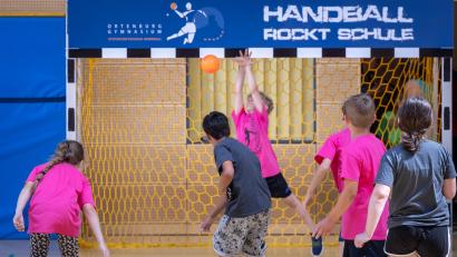 Bild: gud
Handballtraining und Turniere sowie der Schulsport gehören zum Konzept von "Handball rockt Schule".