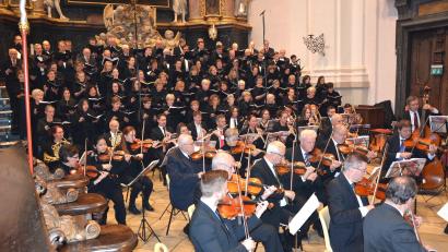 Bild: jr
Das Große Herbstkonzert in der Basilika Waldsassen war für die Ausführenden wie für das Publikum ein besonderes Erlebnis.