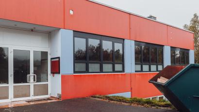 Bild: Susanne Forster
Das Obergeschoss des Feuerwehrgerätehauses in Bärnau wird aktuell umgebaut. Dort entstehen gerade Räume für Arzt- und Physiotherapiepraxis.