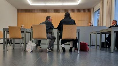 Bild: scm
Ein 48-Jähriger stand am Dienstag unter anderem wegen gefährlicher Körperverletzung vor Gericht.