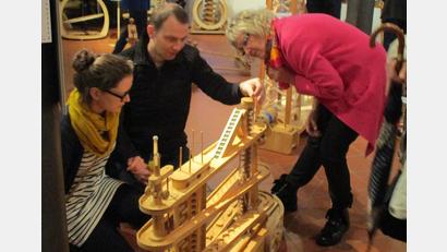Bild: Kemmether/exb
Eine Bereicherung im Programm des Nabburger Stadtmuseums: Die Kugelbahnausstellung.