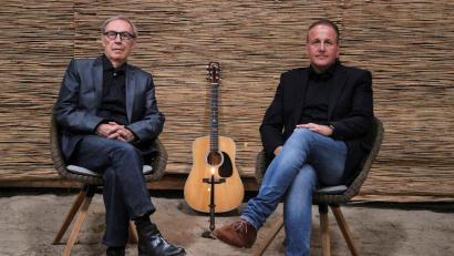 Bild: Ursula Braun/exb
Achim Amme (links) und Volkwin Müller sind am Freitag, 24. November, in Kemnath zu Gast.