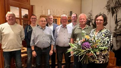 Bild: Angelika Lukas/exb
Bernhard Seer, Tobias Braun, Peter Achmann, Josef Lukas, Werner Lukas, Philipp Lukas, Hans Lukas und Elisabeth Lukas bei der Mitarbeiterehrung.