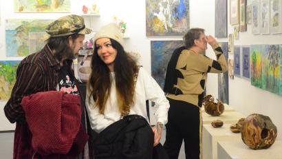 Bild: Kunz
"Passt" heißt die Ausstellung beim Weidener Kunstverein. Noch bis 14 Januar sind die Werke zu sehen.