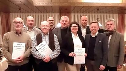Bild: CSU Fuchsmühl/exb
Ehrungen bei der CSU Fuchsmühl: Vorne von links Wolfgang Dutz, Albert Günthner, Karin Troesch, Landtagsvizepräsident Tobias Reiß, hinten von links Willi Staufer, Xaver Stock, Markus Troesch, Maximilian Heinzl, Wolfgang Braun.