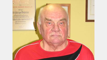 Bild: knh
Klaus Domogalla war ein Urgestein im Manteler Kegelklub.