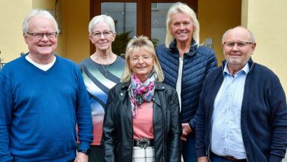 Bild: Petra Hartl
Der neue Vorstand des Bayerischen Wald-Vereins Amberg (von links): Wolfgang Zimmermann, Christa Gaigl, Maria Honig, Christine Öl und Karlheinz Cislaghi.
