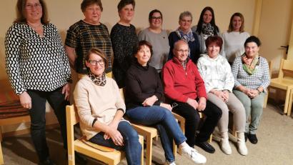 Bild: hzi
Schriftführerin Madeleine Schaller, Saskia Schäffner und Tamara Prosch-Herzing sind neu im Führungsteam der KAB Thurndorf.