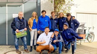 Bild: LBV
Diese Gruppe junger LBV-Botschafter ist im November in der Stadt Amberg und dem Landkreis Amberg-Sulzbach für den Naturschutzverband LBV unterwegs.