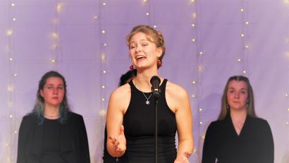 Bild: Frank Ebel/exb
Die Berufsfachschule für Musik stimmt in zwei Konzerten auf das Weihnachtsfest ein.