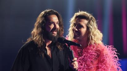 Bild: Friso Gentsch/dpa
Tom (l) und Bill Kaulitz sind Mitglieder der Band Tokio Hotel.