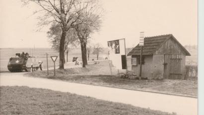 Repro: Archiv Heimatkundlicher Stammtisch Ursensollen
Ein Blick auf das damalige Autobahnkreuz Amberg West von Oberhof in Richtung Ursensollen um 1955. Heute sieht es dort ganz anders aus.