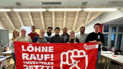 Bild: Katrin Wieser
Die Jungsozialisten nach der Neuwahl (von links): Simone Böhm-Donhauser, Lisa Hartinger, Maximilian Knack, Franziska Hartmann, Fabian Drawer, Florian Teubl, Uwe Bergmann, Julia Birner, Johannes Foitzik und David Mandrella.