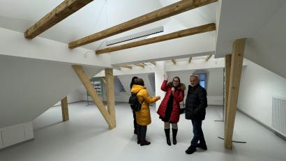 Bild: Matthias Bäumler/fph
Im Obergeschoss des Sozialzentrums steht ein großer Gruppenraum zur Verfügung.