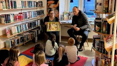 Bild: Pfarrbücherei Kastl bei Kemnath/exb
Margit und Gerhard Dobmeier waren zwei der Vorleser in der Kastler Bücherei.