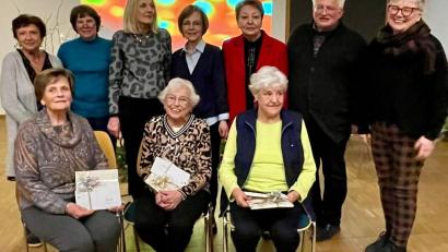 Bild: uz
Der Frauenbund Herz Jesu ehrt langjährige Mitglieder.